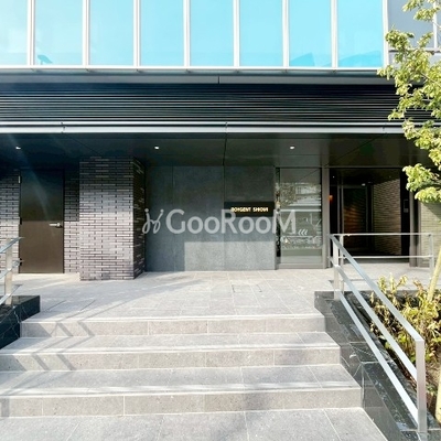 
						ロイジェント潮見 エントランス