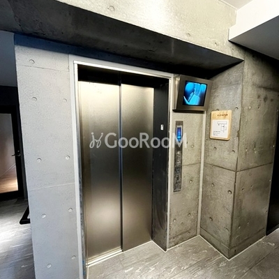 
						コンフォリア・リヴ大森西 エレベーター