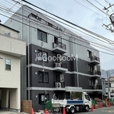 ウェルスクエア西新宿五丁目