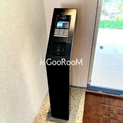 
						プライムメゾン下北沢のオートロック