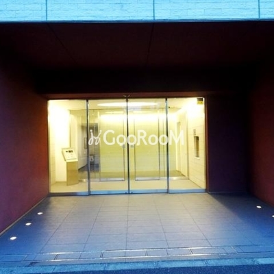
						パークハビオ渋谷神山町 エントランス